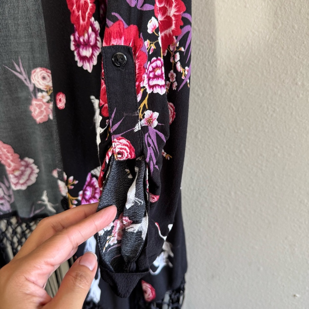 Torrid Floral Fringe Kimono Duster 2X Black Pink Boho - Picture 5 of 13